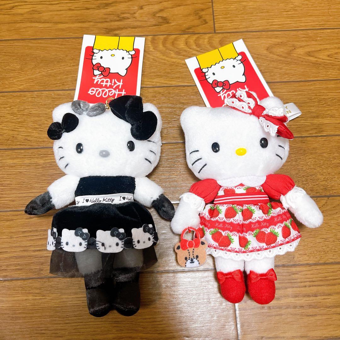 ハローキティ展 マスコットキーホルダー モノトーンドレス いちごドレス