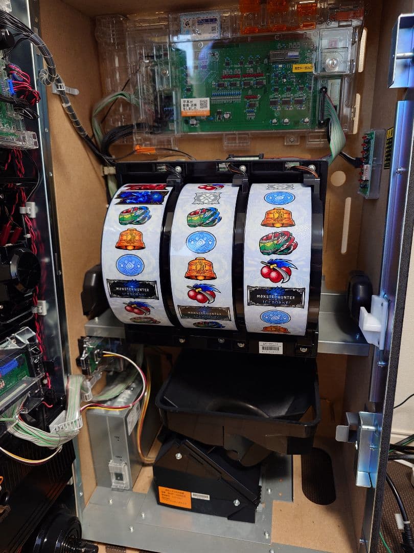 送料込　実機　モンスターハンター アイスボーン