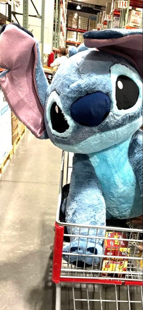 ●スティッチ コストコ　特大　ぬいぐるみ