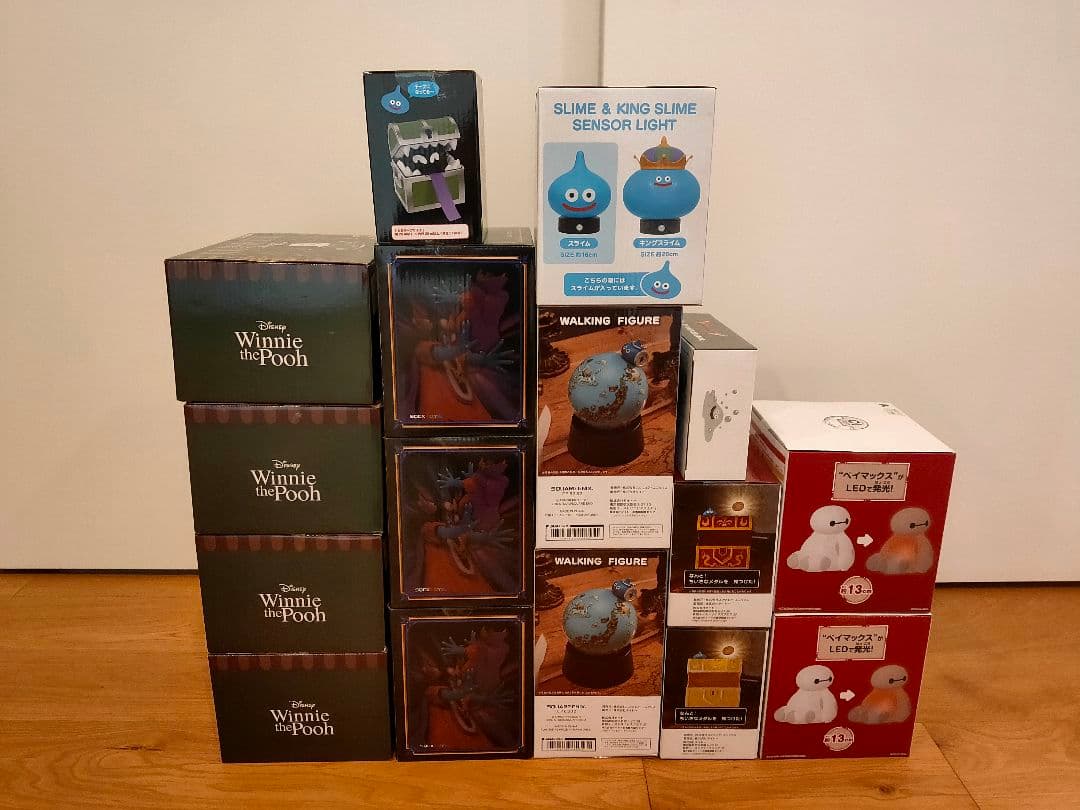 【新品】アミューズメント景品 16点 (ドラクエ、くまのプーさん、ベイマックス)