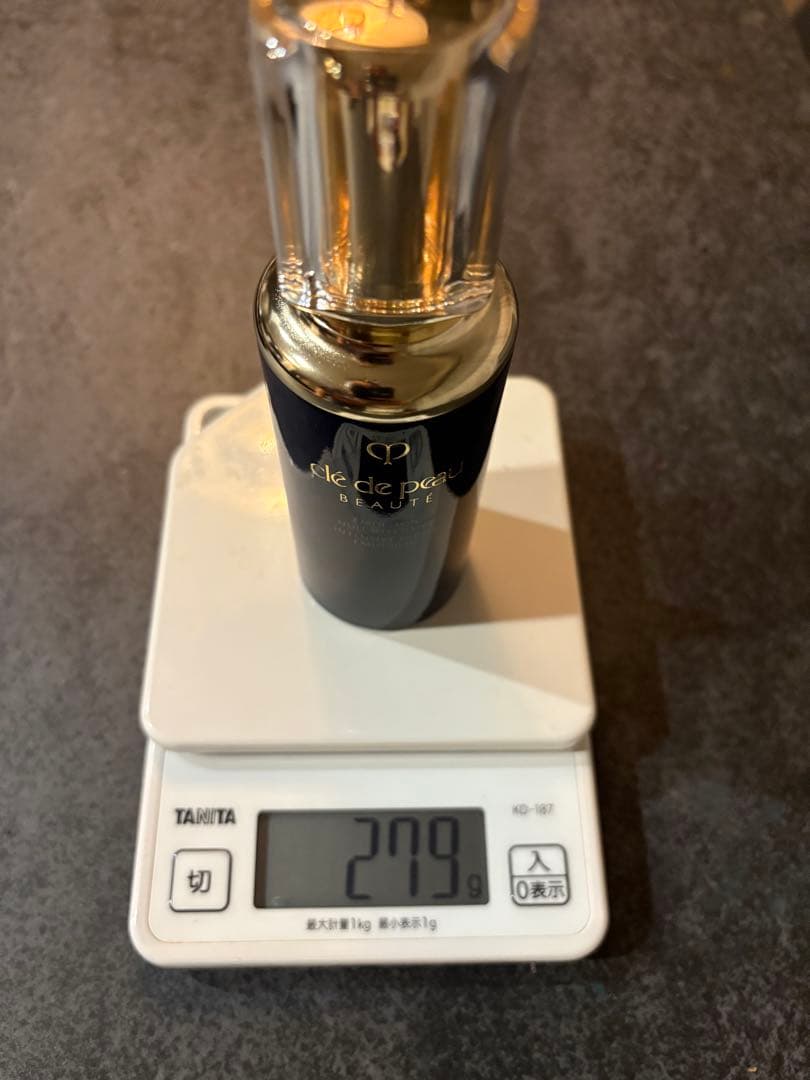 クレドポーボーテ　エマルションアンタンシヴ（ニュイ）夜用乳液