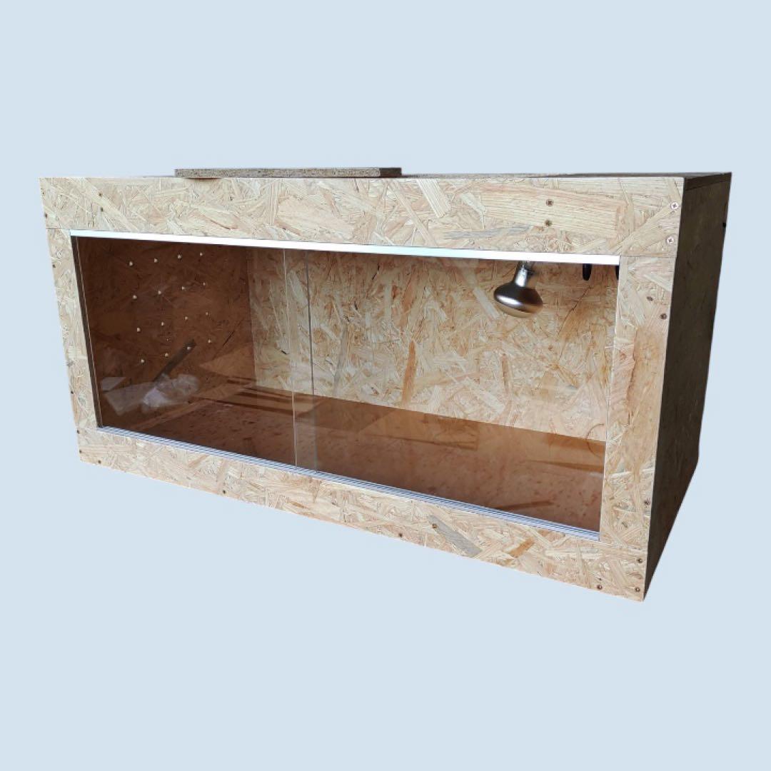 爬虫類ケージ 80×20×30④台　仕切り固定　配線穴付け木無し　全コ