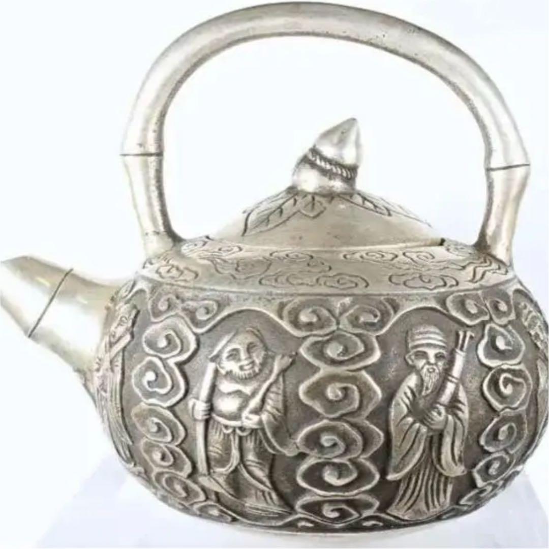 《清代乾隆銀壺》中国美術 中国古玩 年代物 人物雕刻時代 骨董古美術品