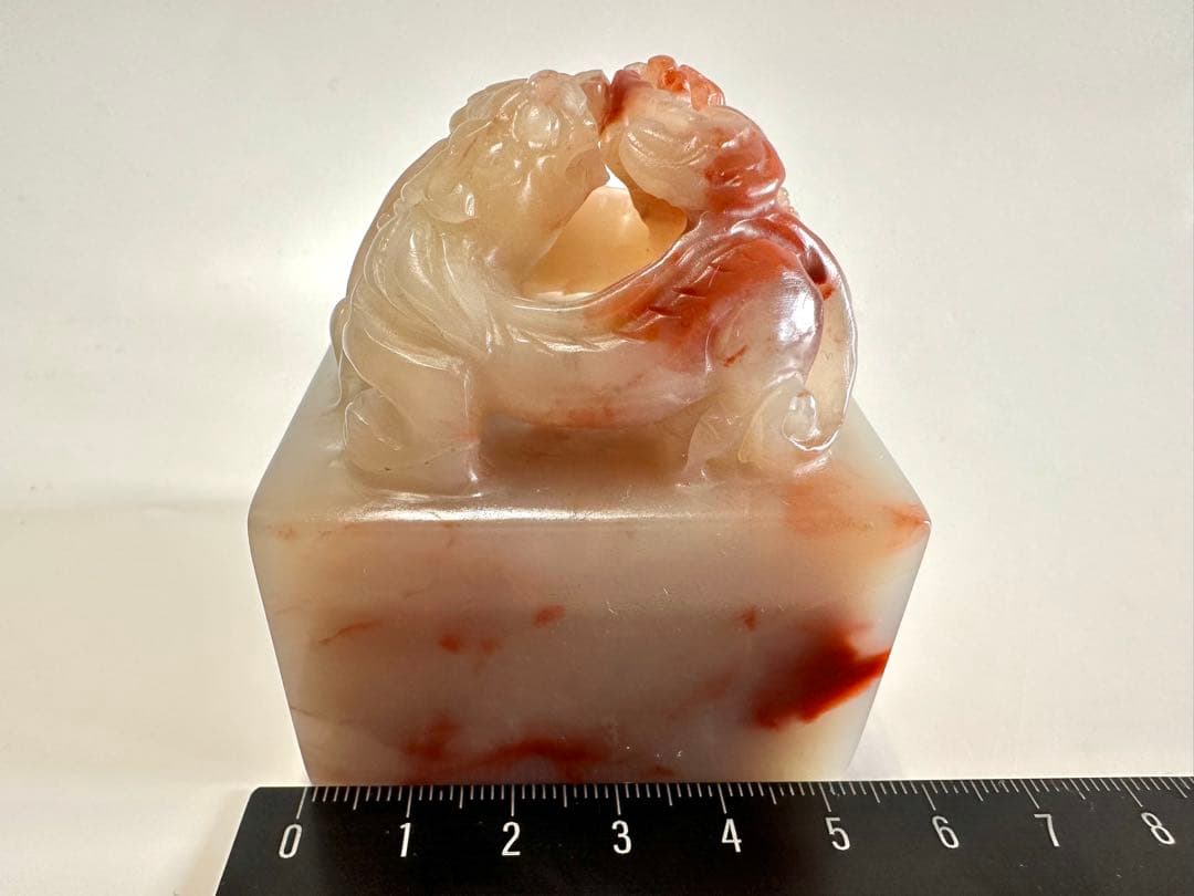 【螭虎献芝】 古獣　美品　ラオス 老挝 水凍　印材 落款 遊印 雅号　大材