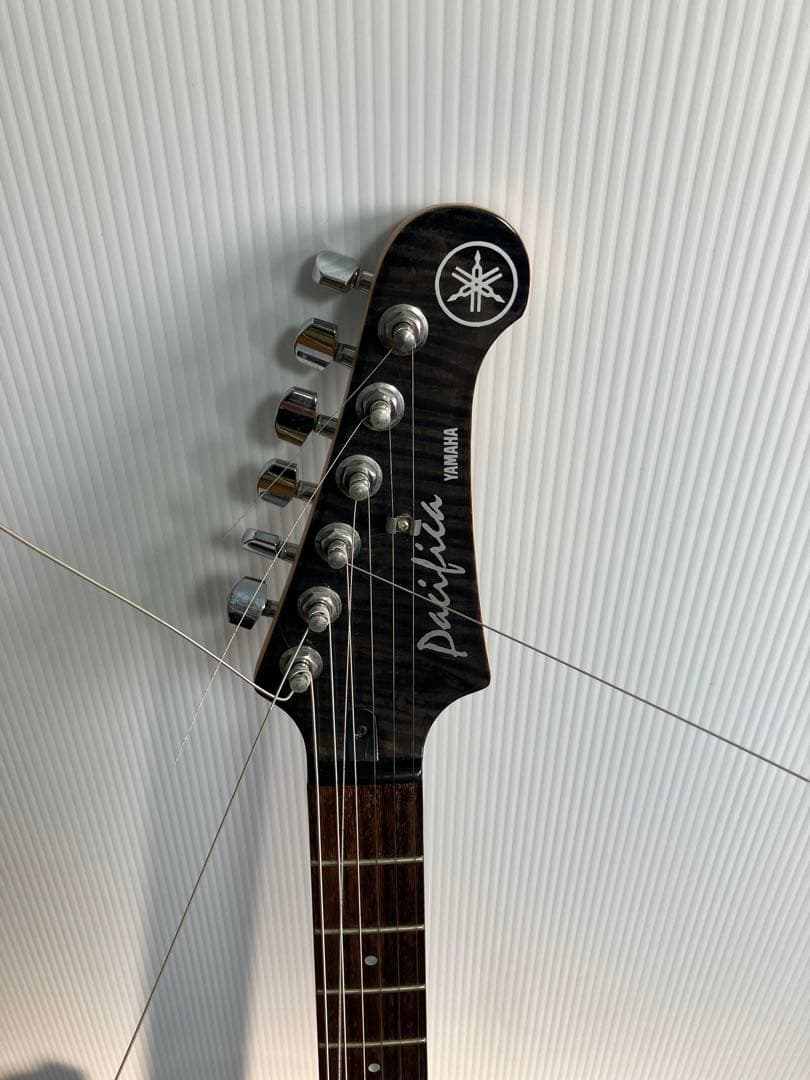 Yamaha Pacifica212vfm エレキギター ブラック