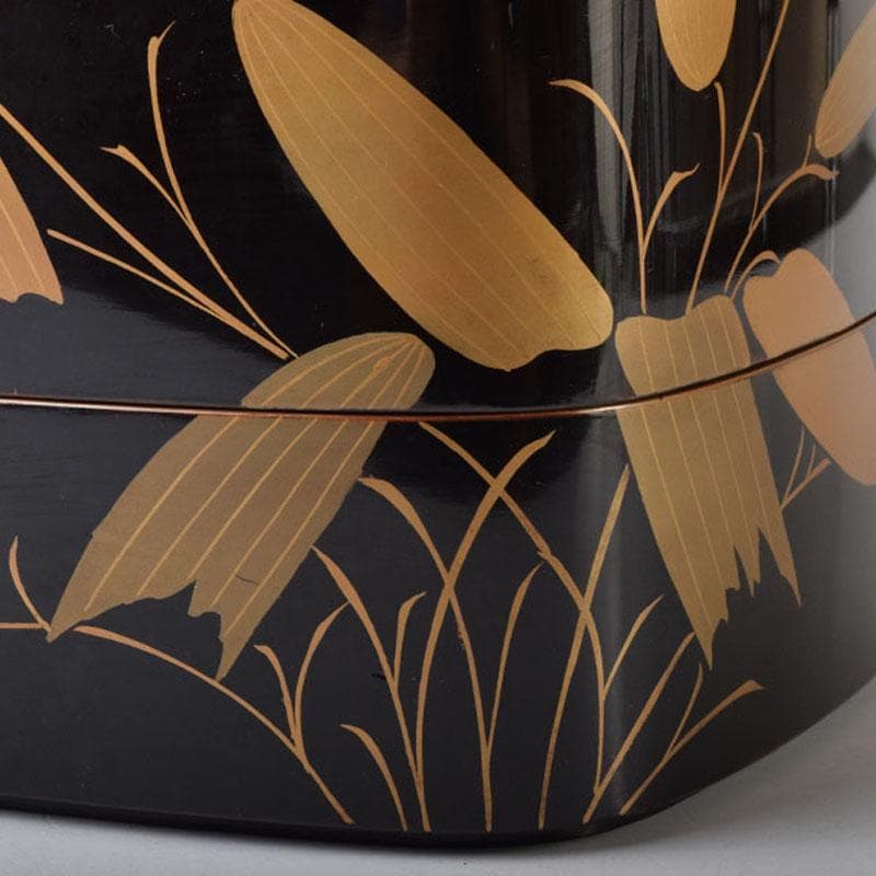 輪島塗　漆塗　草蒔絵　四段重箱　時代箱付　C　7535