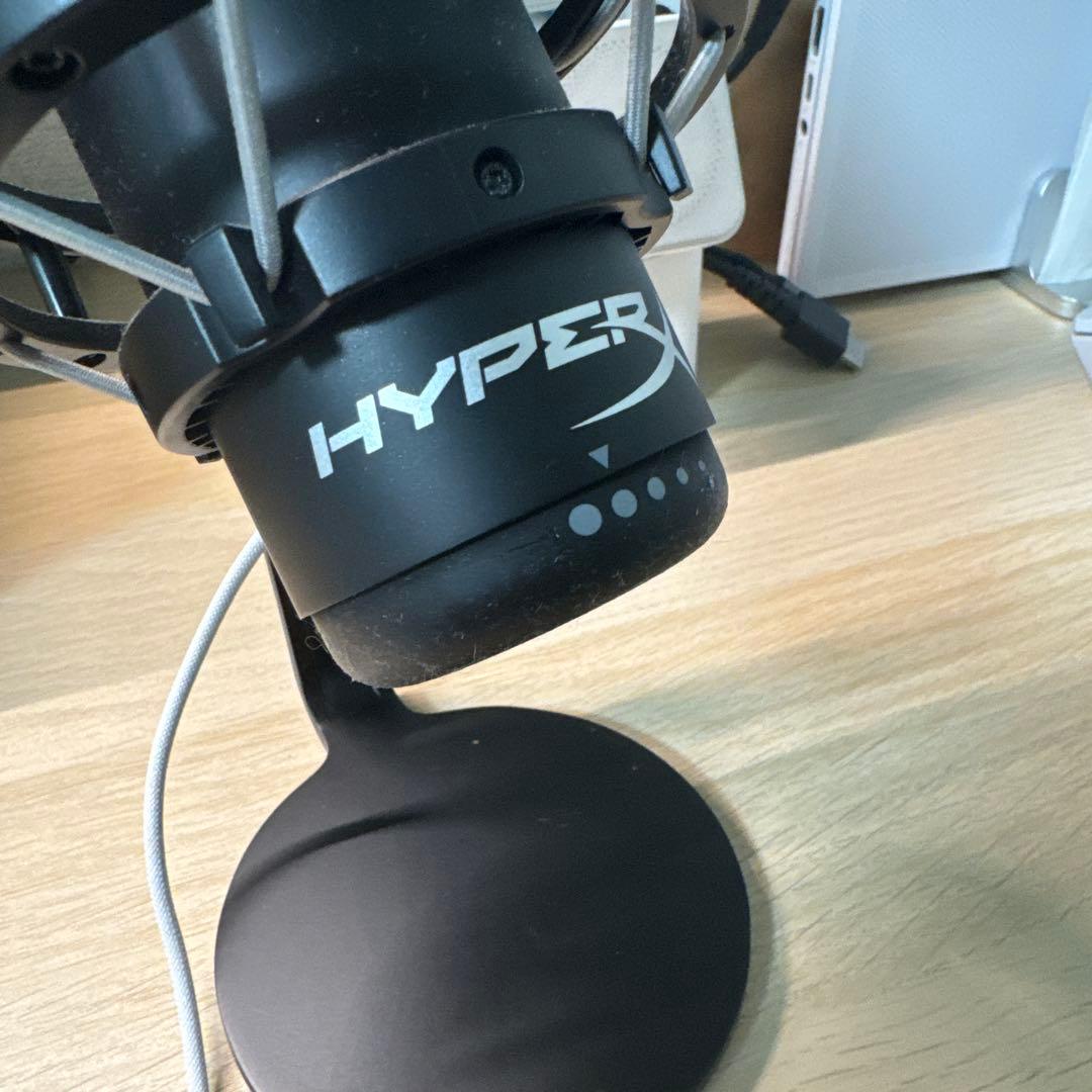 HyperX Cloud QuadCast S RGB USBマイク