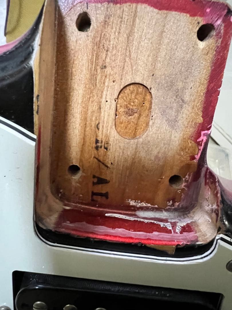 フジゲン　suhrピックアップ レリック加工、 エレキギター