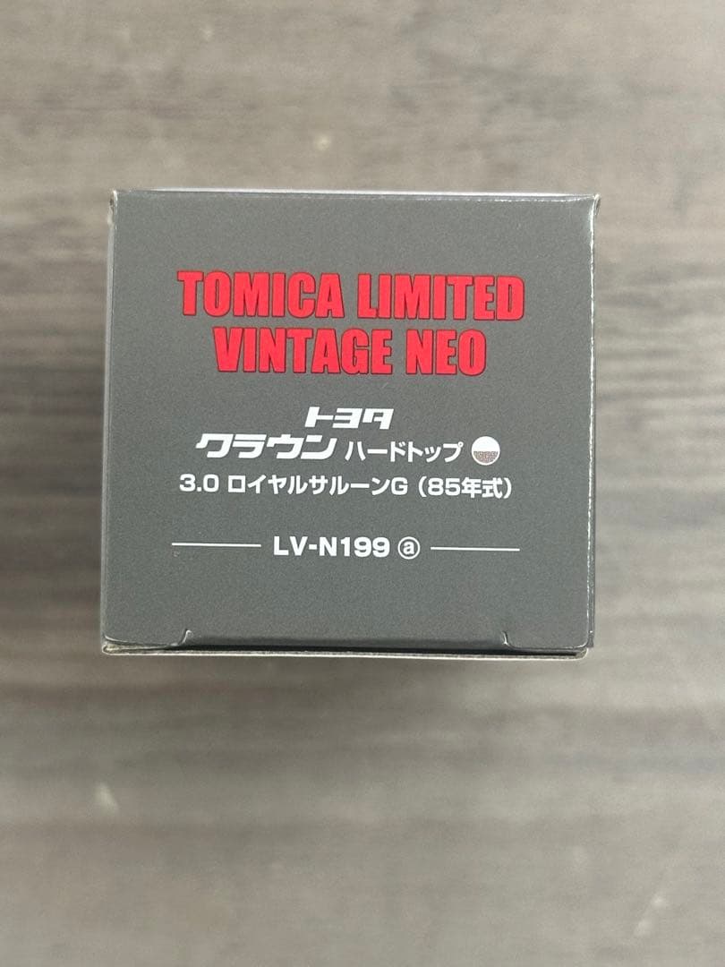 TOMYTEC トヨタ クラウン 3.0 ロイヤルサルーン G LV-N199