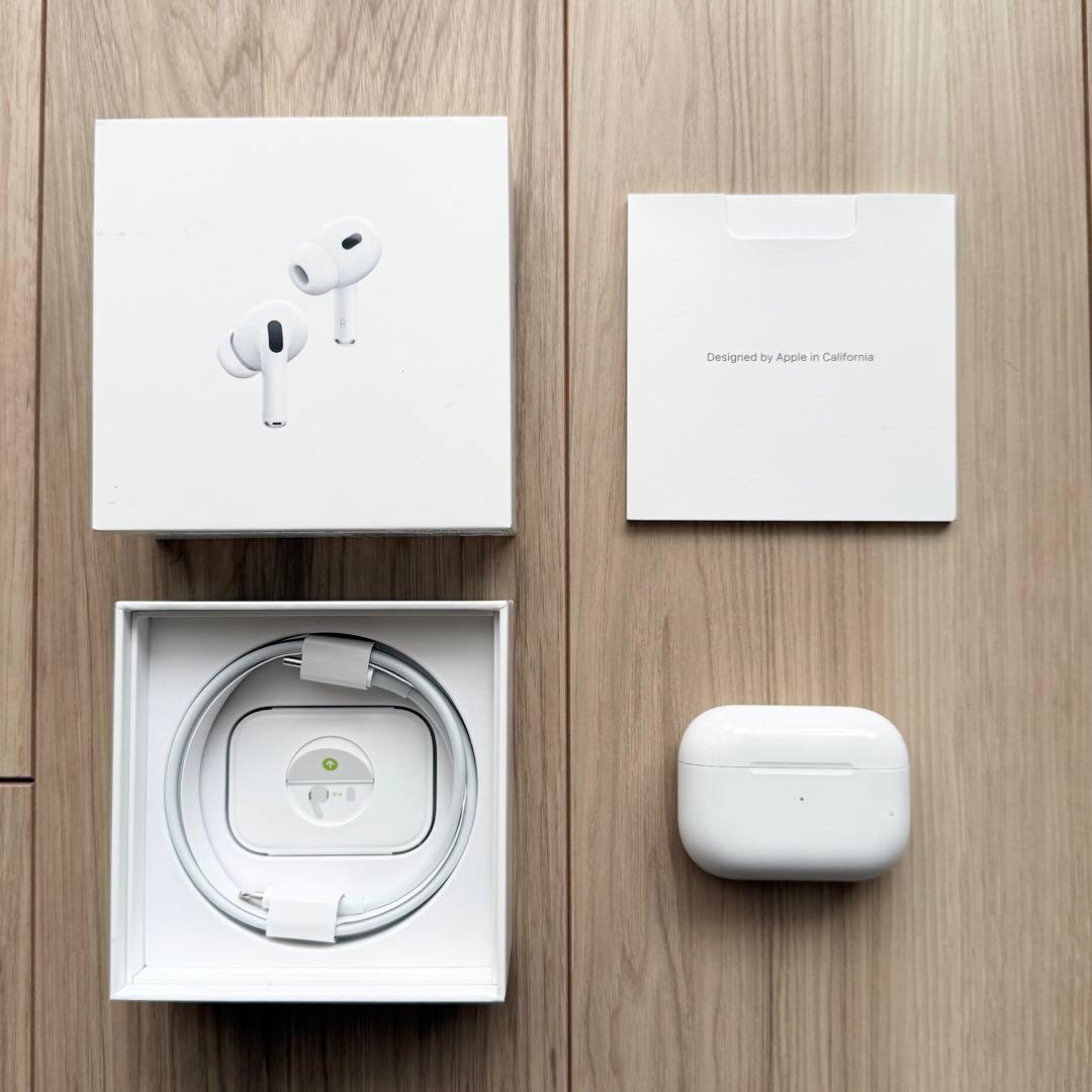 Apple AirPods Pro（第2世代）イヤホン Lightning端子