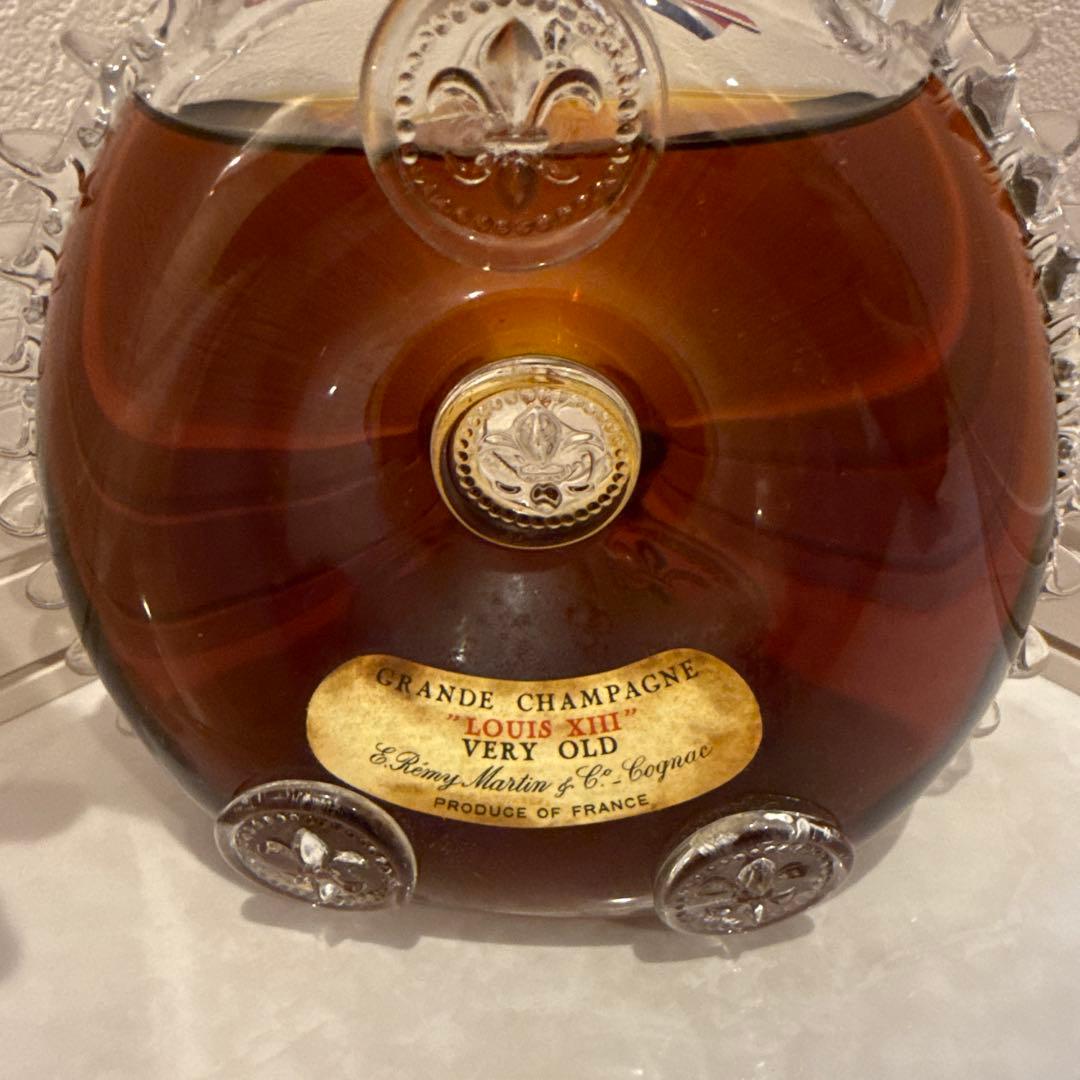 レミーマルタン ルイ13世 ベリーオールド バカラボトル ブランデー 700ml