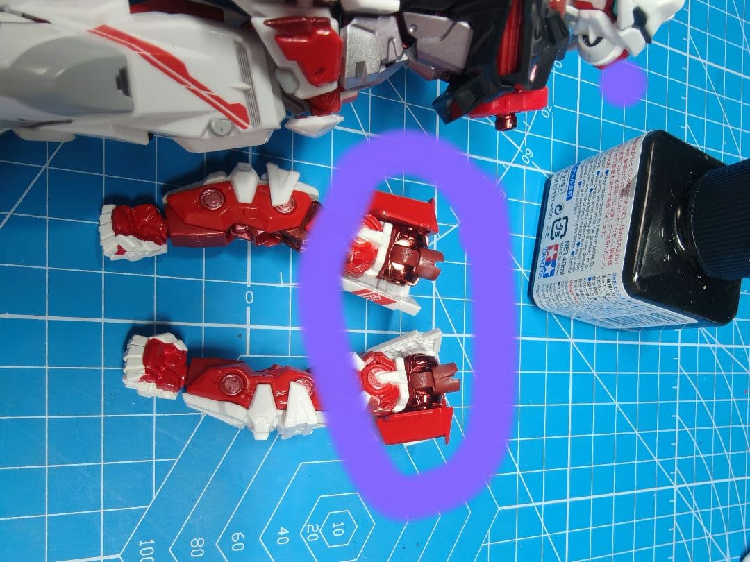 べ*る様 L BUILD メタルビルド ガンダム アストレイ　レッドフレ