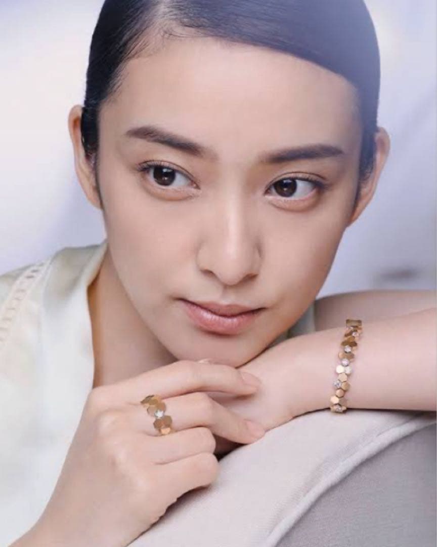 ✨豪華ハイクオリティ✨有名モデル✨ピンクゴールド✨蜂の巣モアサナイト✨