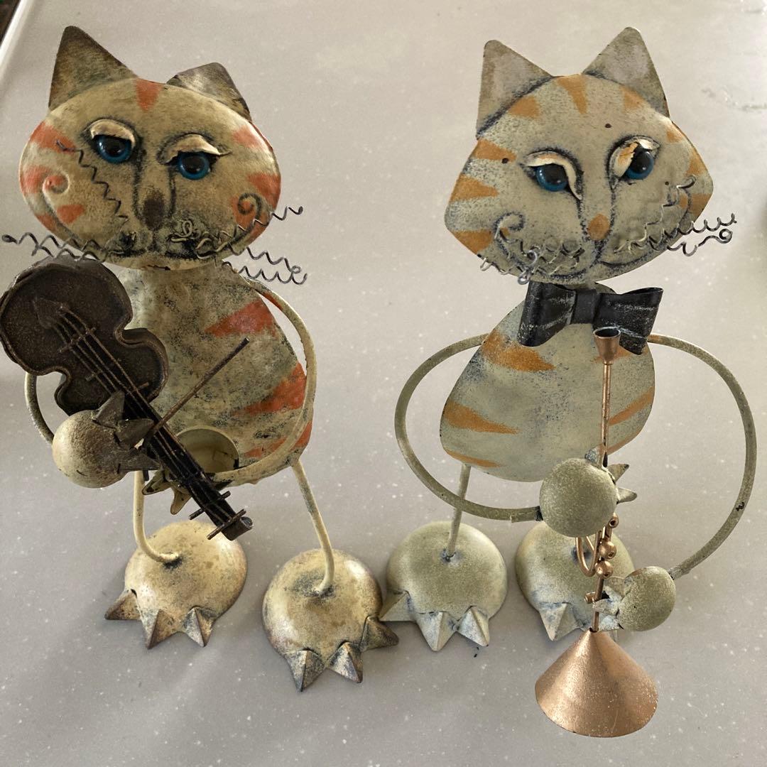 アンティークなブリキの猫の演奏隊❗️