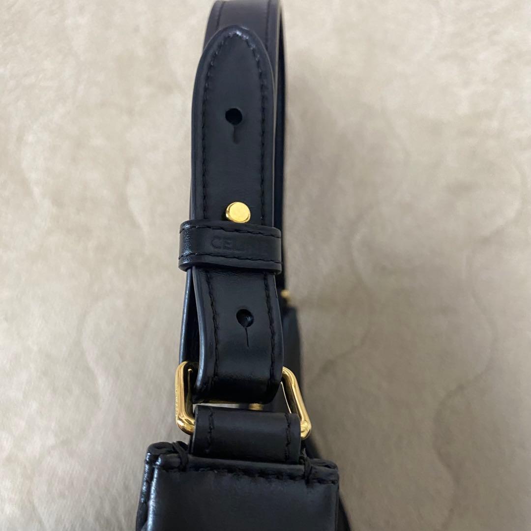 セリーヌ ミディアム AVAトリオンフ バッグ スムースカーフスキン ブラッグ