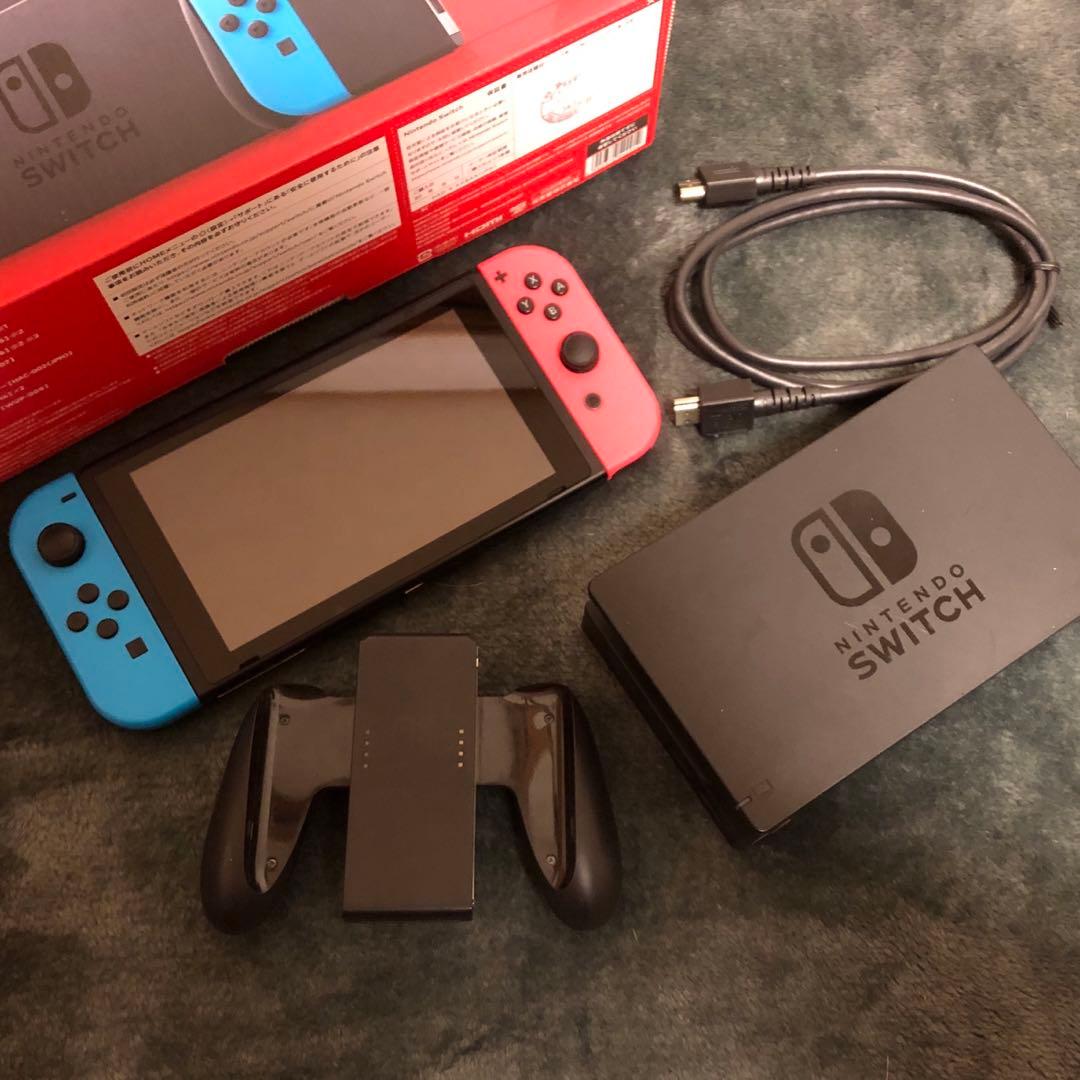 Nintendo Switch ネオンブルー/ネオンレッド　本体