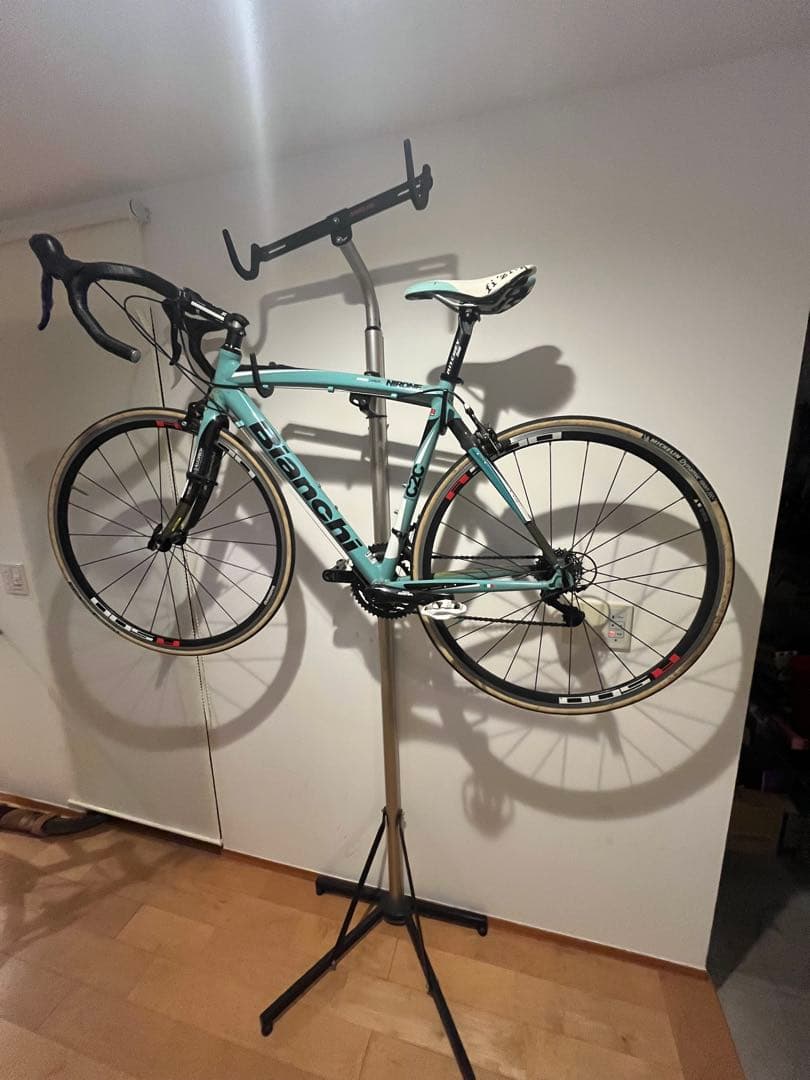 シーザリオ　Bianchi Nirone ロードバイク 水色