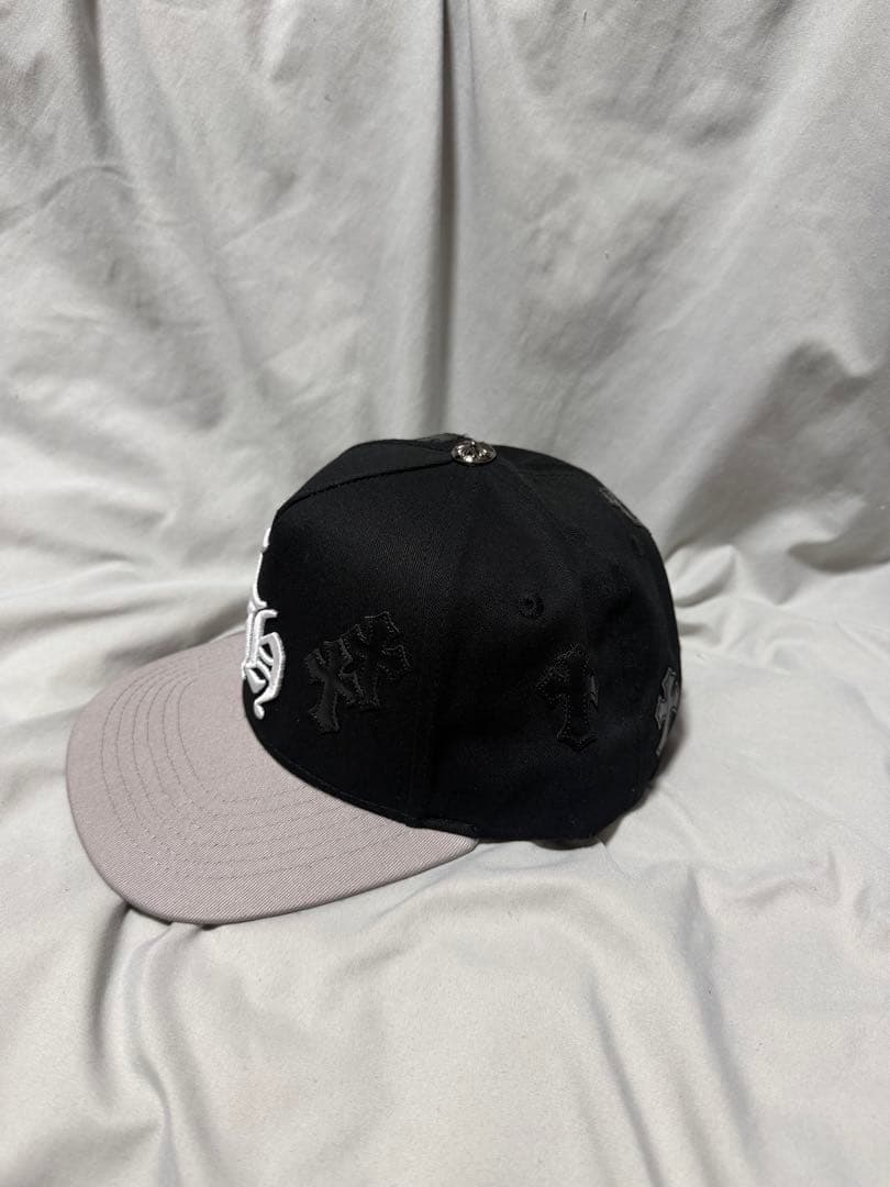 Chrome hearts 刺繍ロゴ ベースボールキャップ ブラック/グレー