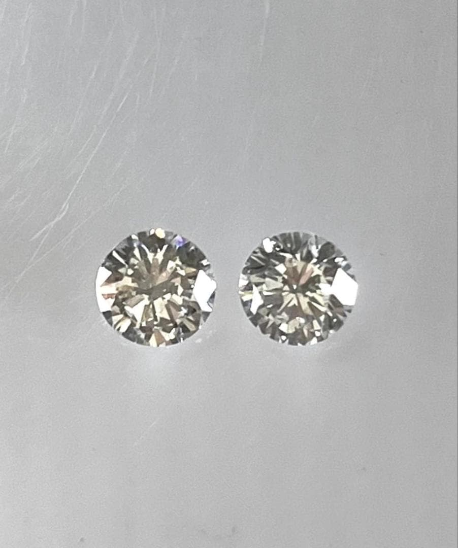ひびたん様　PT天然ダイヤモンドピアス 計1.0ct 中央宝石研究所　鑑定書付き