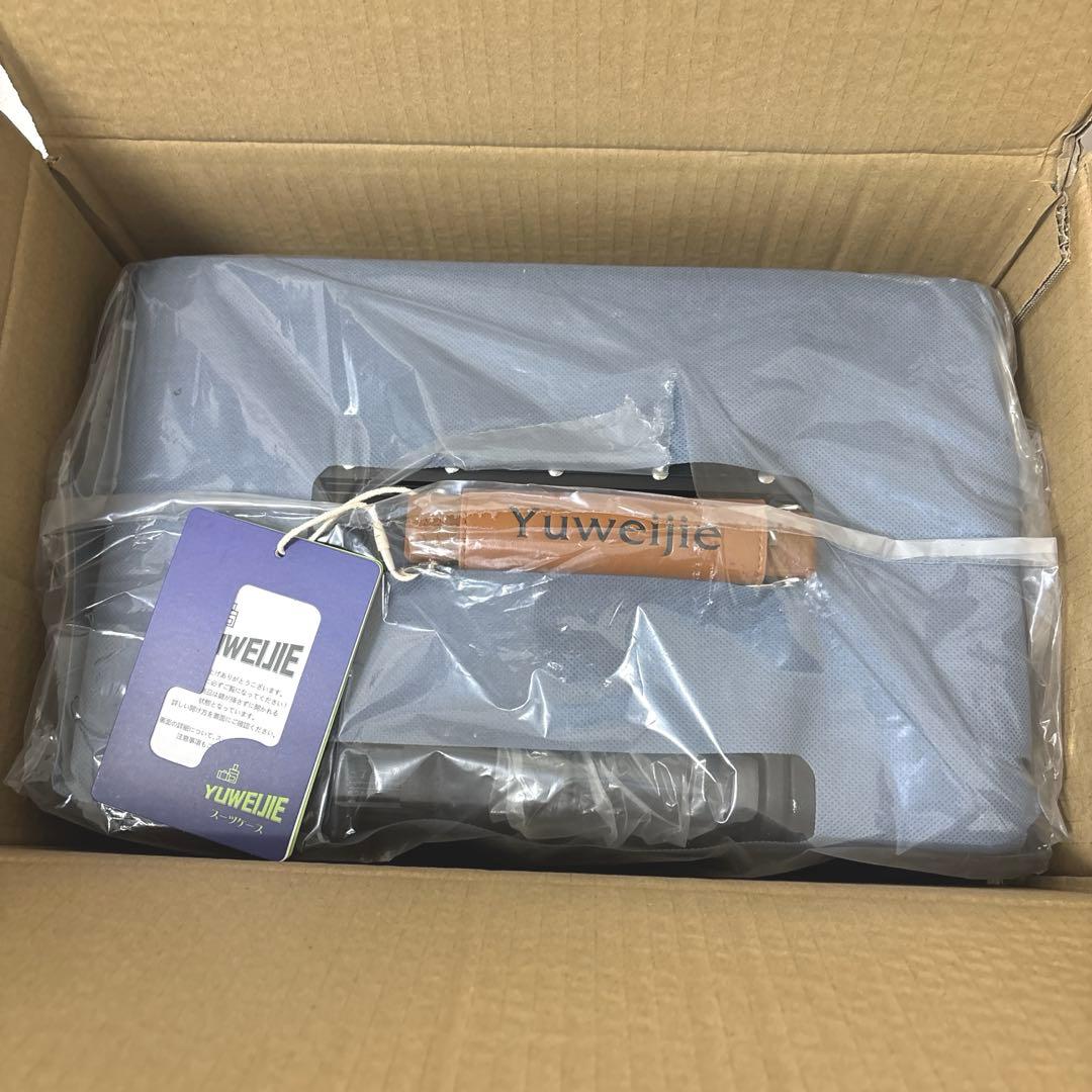 【専用】スーツケース キャリーケース 大型 静音 TSAロック Mサイズ 55L