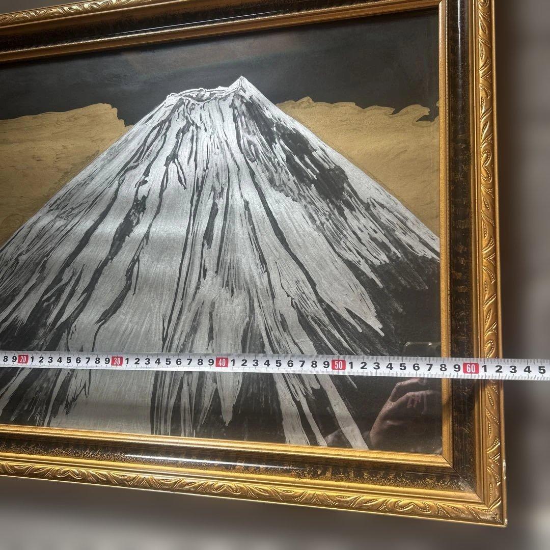 富士山 油彩画 署名入り 約縦47センチ×横62センチぐらい　勢州
