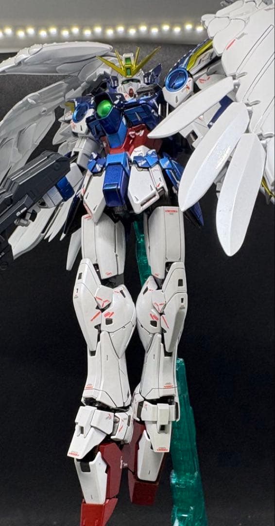 MG ウイングガンダムゼロカスタムverKa 全塗装品(ジャンク品)