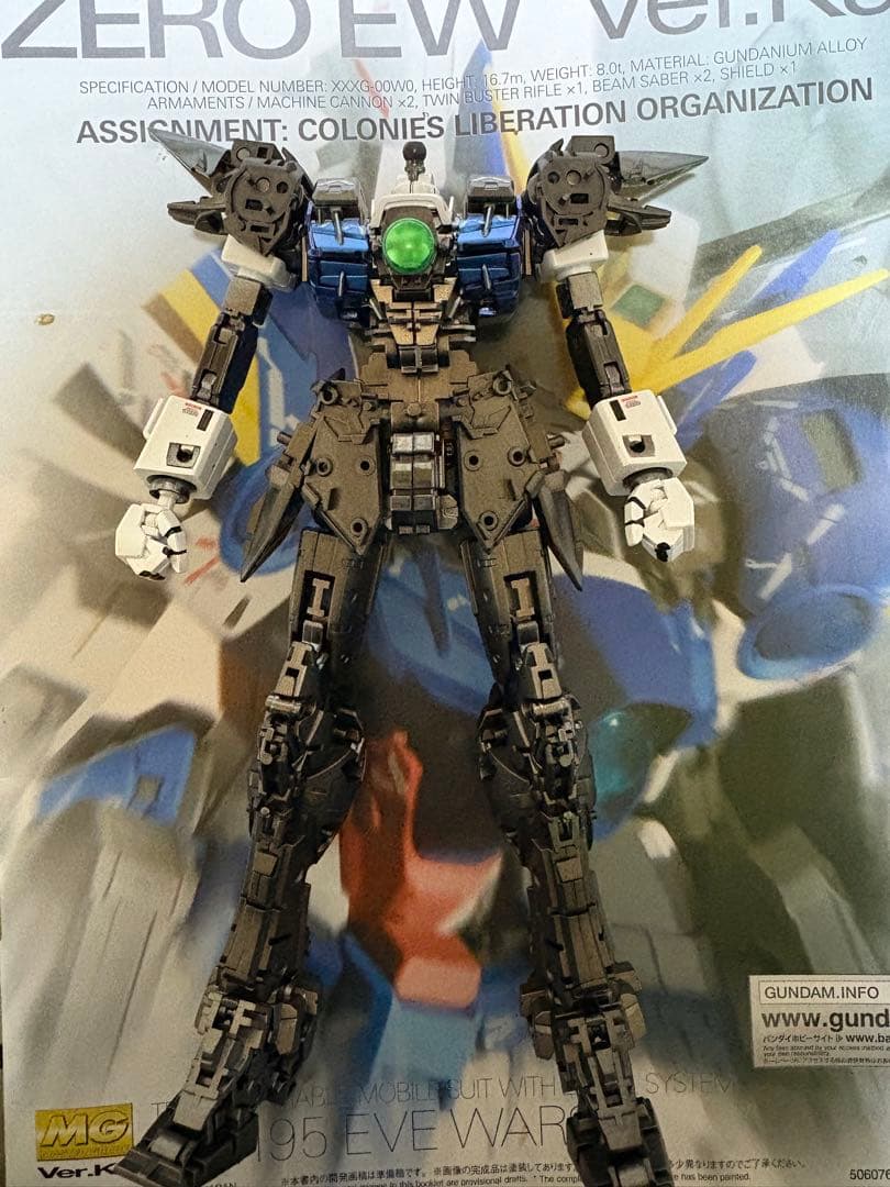 MG ウイングガンダムゼロカスタムverKa 全塗装品(ジャンク品)