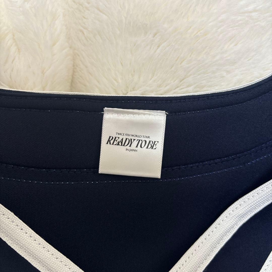 TWICE READY TO BE ユニフォーム モモ