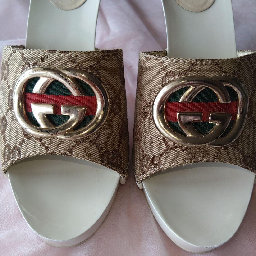 美品✨可愛いデザイン✨GUCCI GGパターン ミュール ベージュ　23センチ