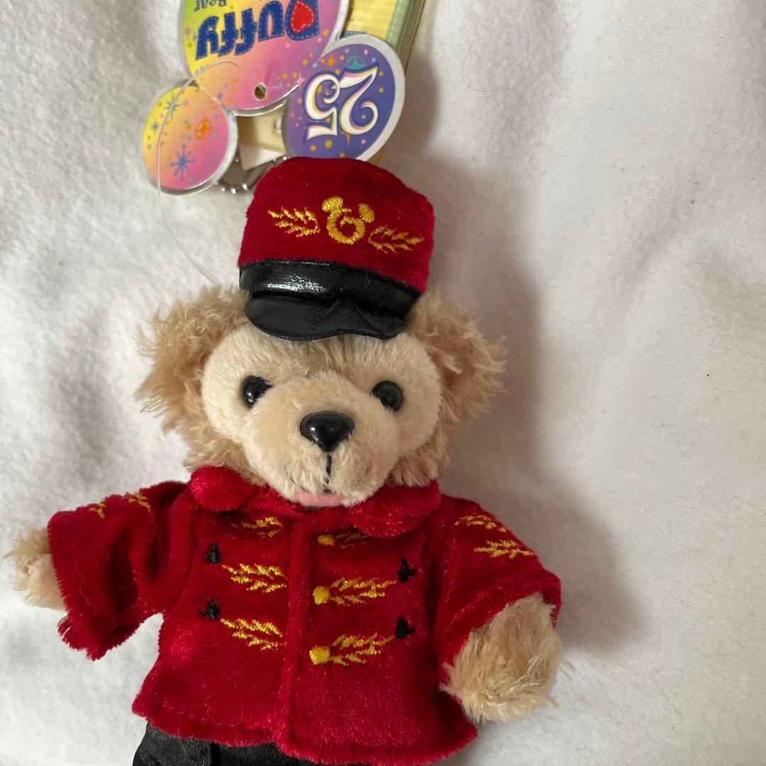 Duffy 美品ダッフィー 25周年 ホテルボーイコス ぬいば ぬいぐるみバッジ