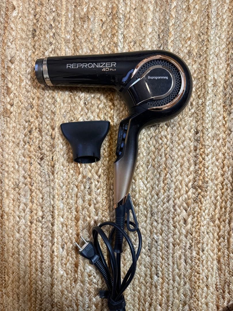 REPRONIZER 4D+ ヘアドライヤー