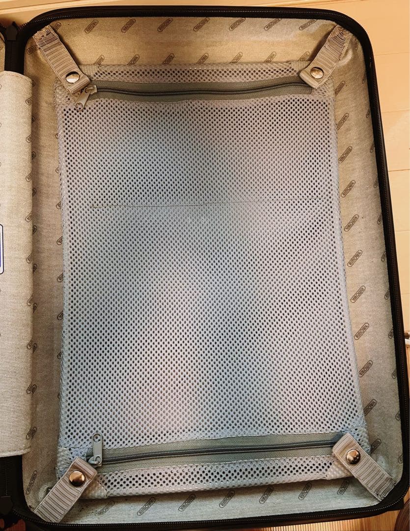 美品⭐︎RIMOWAリモワサルサ　2輪　33L 機内OK 廃盤商品　スーツケース