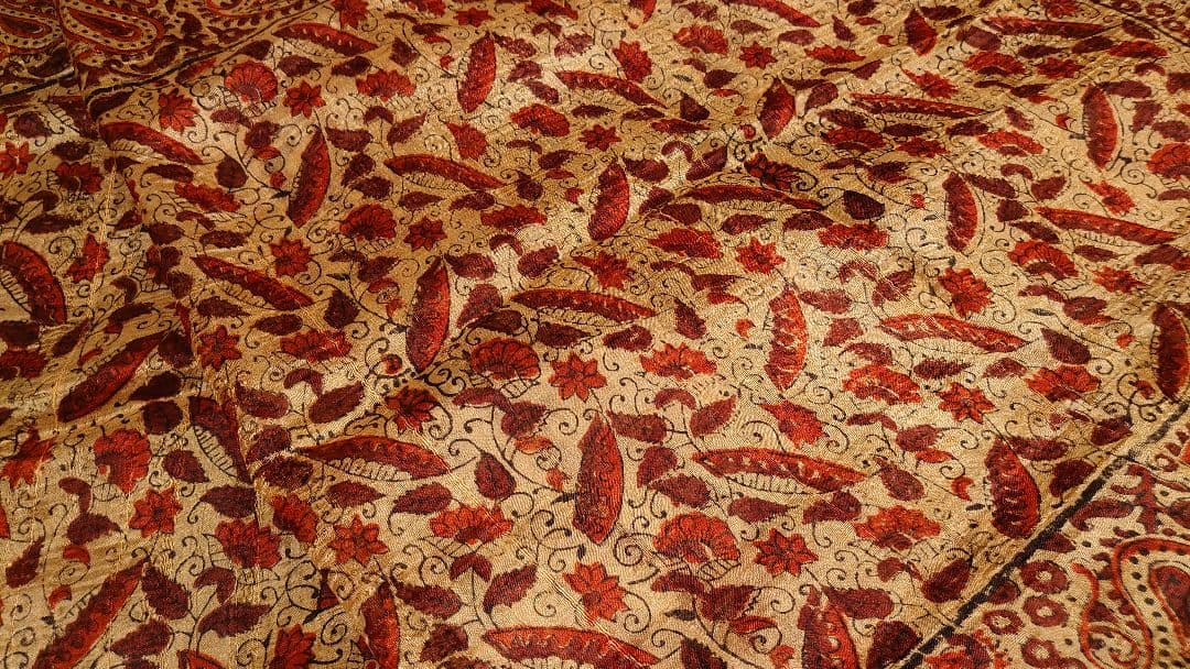 インドシルク　シルク　スカーフ　絹織物　１枚