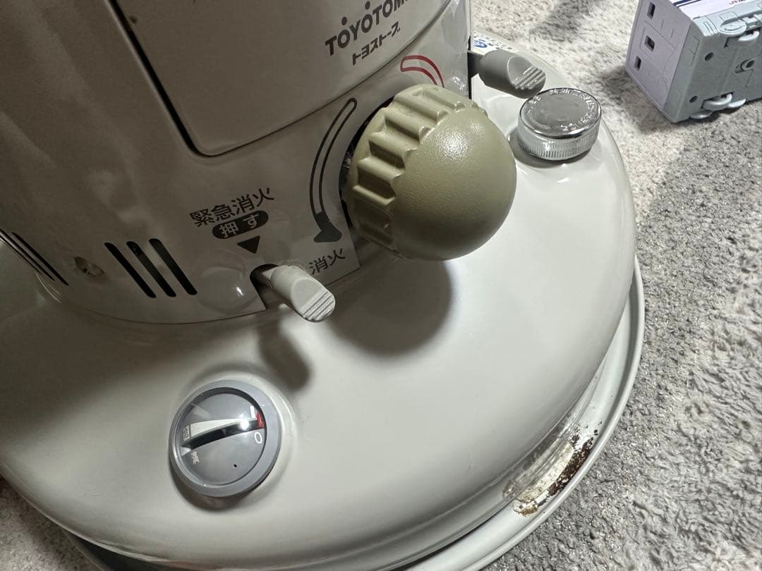 トヨトミ　対流型　レインボーストーブ RB-25E