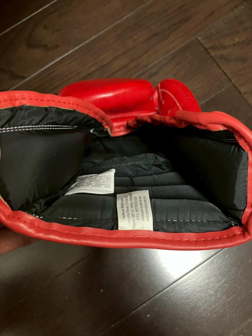 REYES ボクシンググローブ レッド 16oz