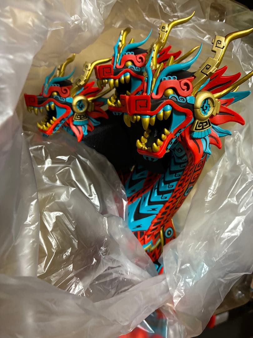 キングギドラ　海外限定フィギュア　アーバンアステカ　Urban Aztec