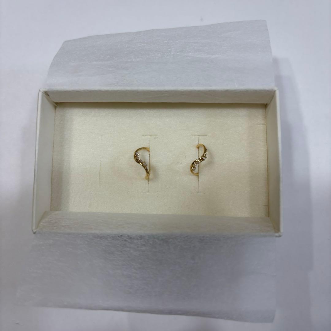 K18 ゴールドフープピアス 箱付き