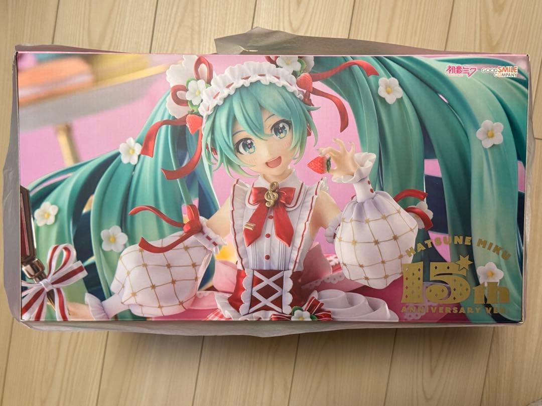 初音ミク 15th Anniversary Ver. 1/7 フィギュア　新品