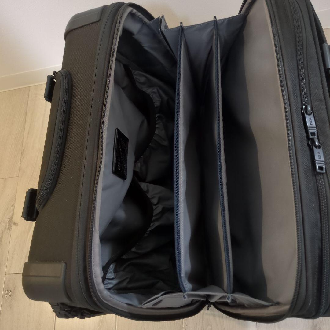 【正規品】TUMI 26627D2 Alpha2 4輪キャリーケース 機内持込可