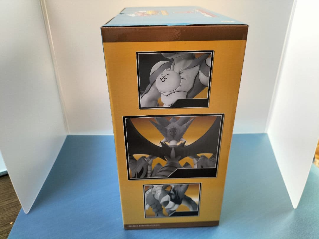 にゃんこ大戦争一番くじ　A賞フィギュア・C賞ブランケット・I賞クリアファイル