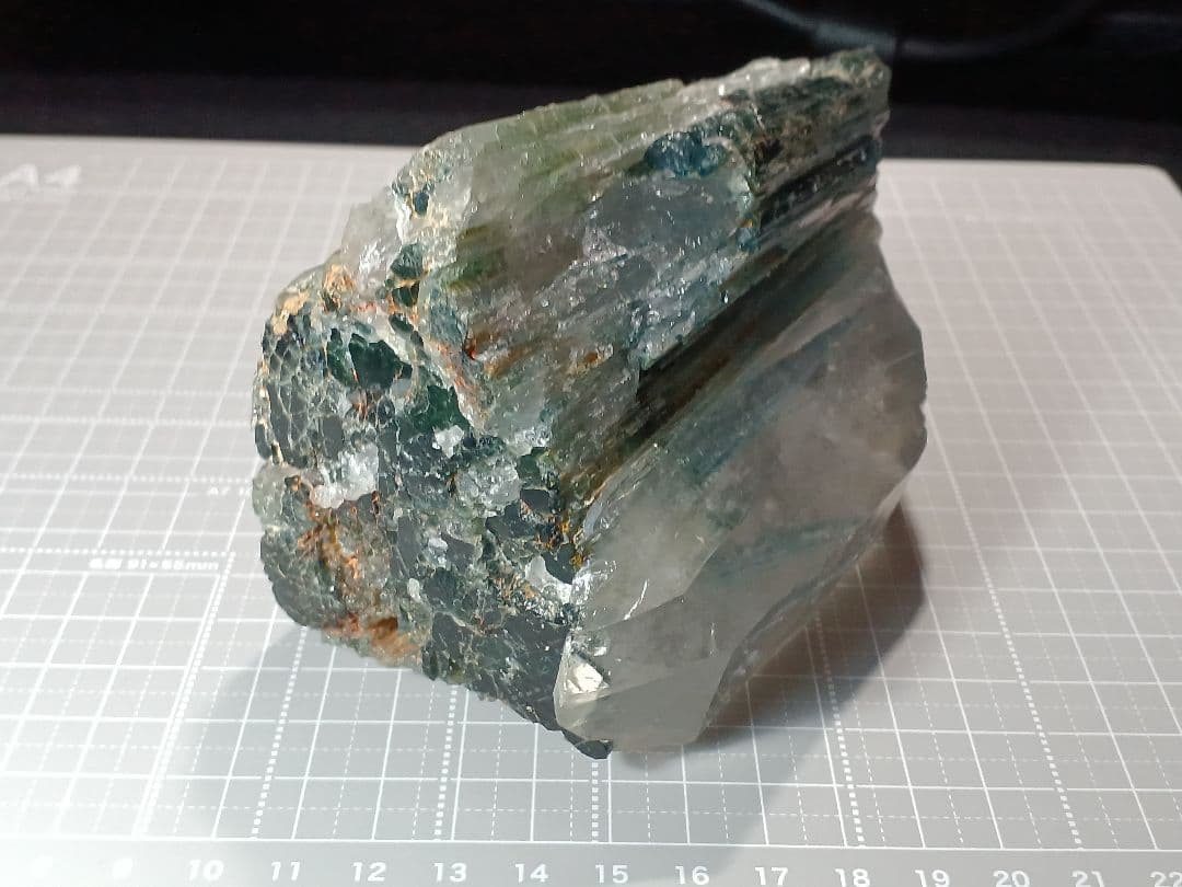 インディゴライト　トルマリン　水晶 原石　鉱物標本