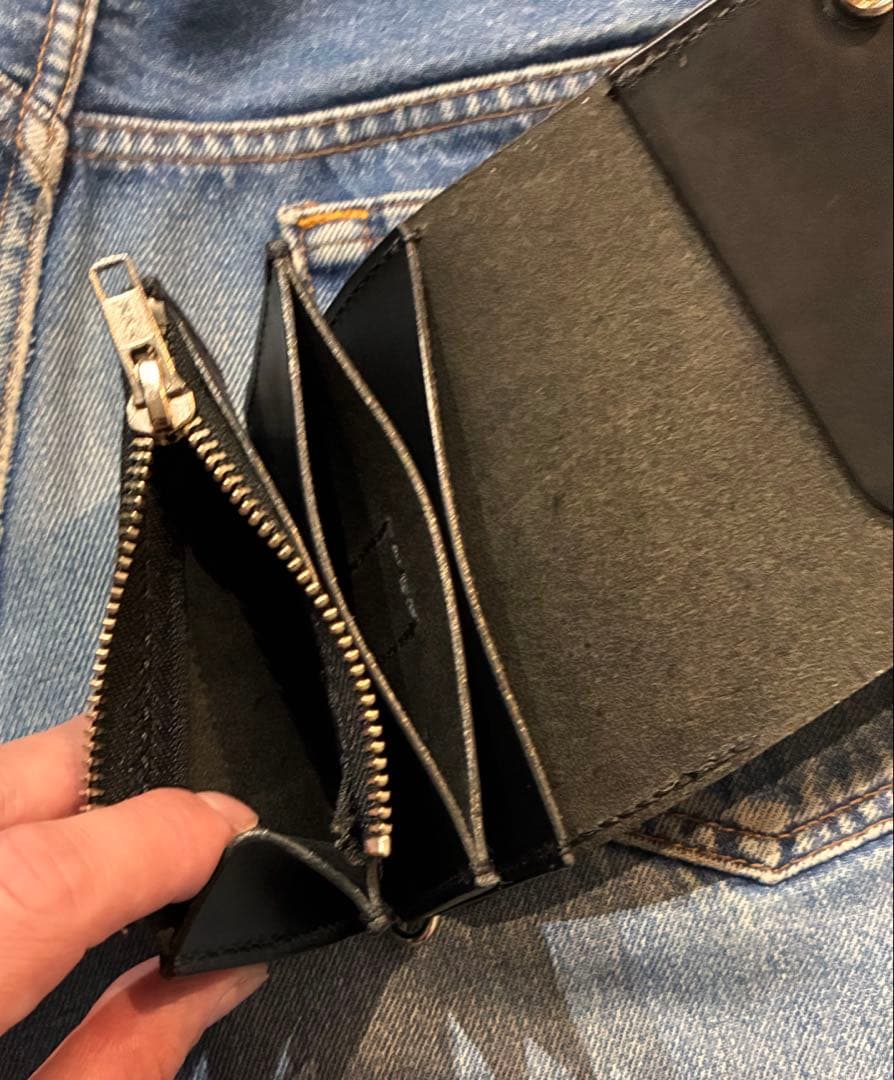 トラッカーウォレット　ショートサイズ　シルバー925アポロコンチョ　シボ革