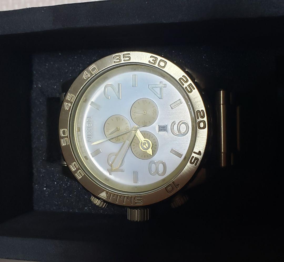 専用出品中【ほぼ未使用・美品】ニクソン 腕時計 51-30 ゴールド 美品