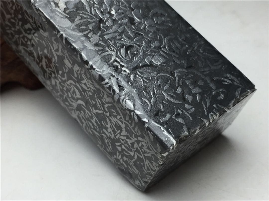 ☆クリスマス特価☆ 希少 鉄隕石・ムオニオナルスタ 磁石に付く コーティング済