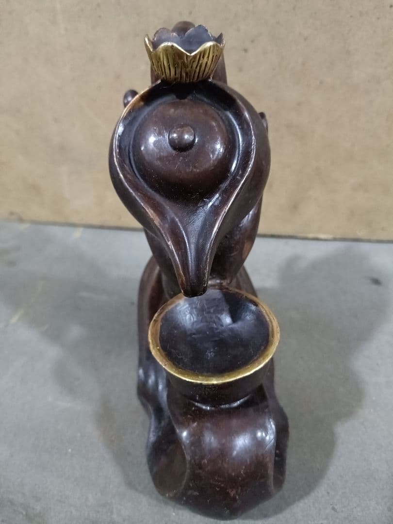 銅器 仏手倒流香 茶台 机 事務室 薫香炉 装飾品 工芸品 置物