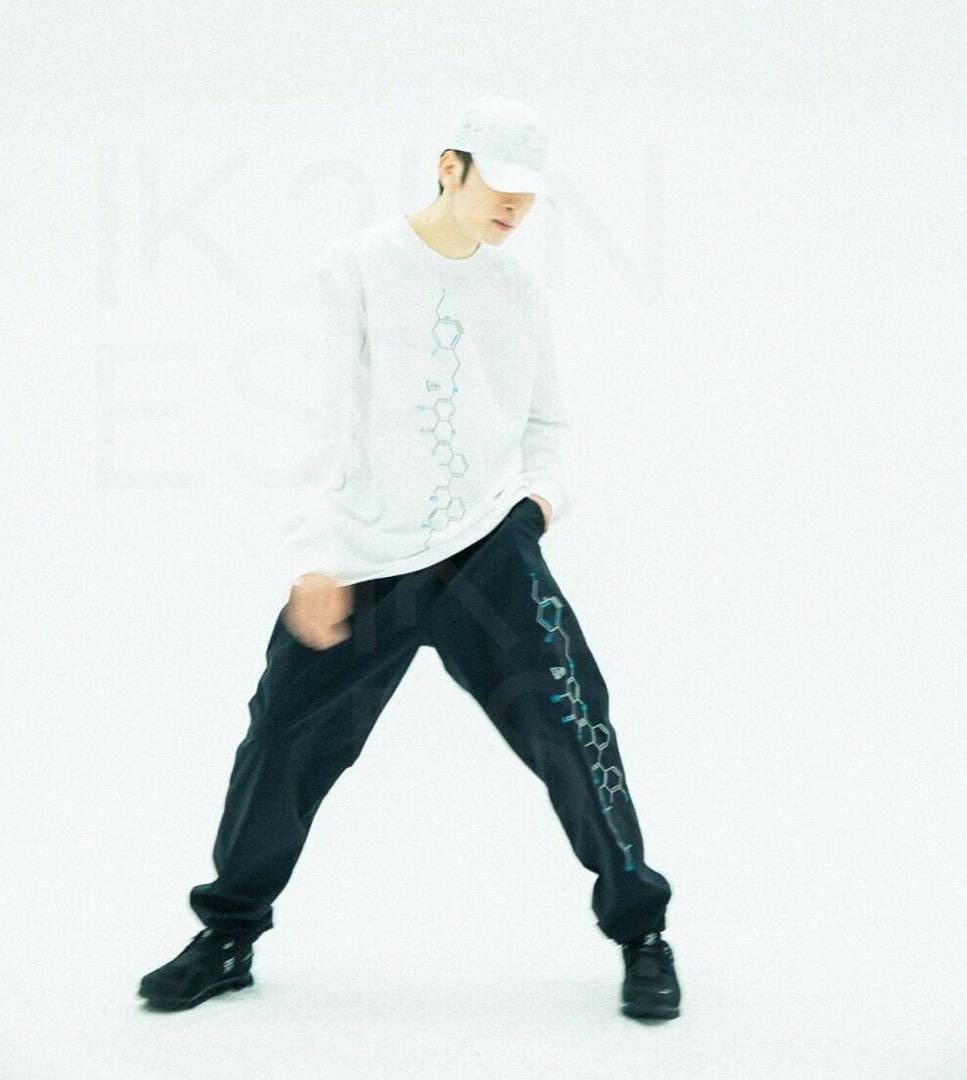 【新品】長谷川慎 着用同型 白 長袖シャツ THE RAMPAGE ランペ A