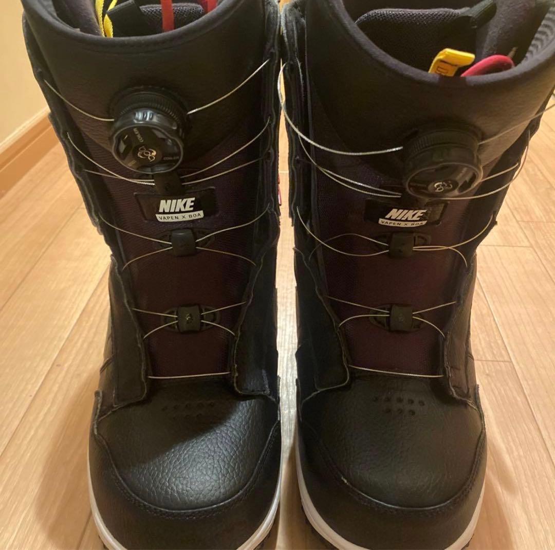 NIKE スノーボード　ブーツ