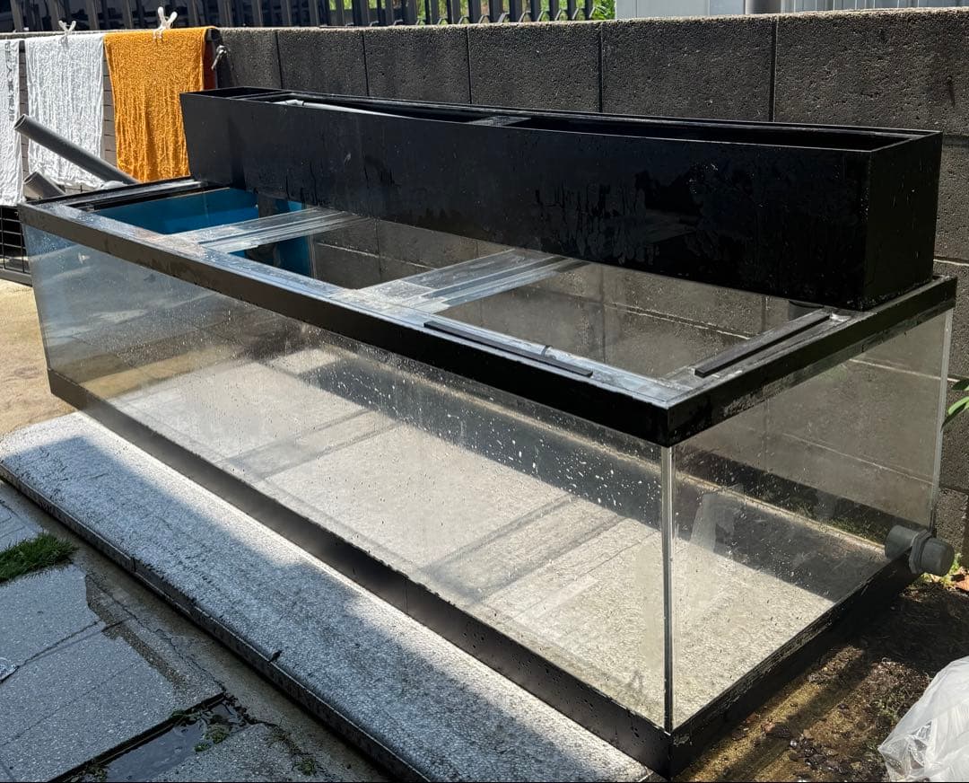 アクリル　大型水槽 2m倉庫保管中