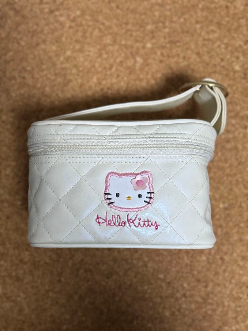 【ハローキティ】ポラロイドカメラ　限定　レア