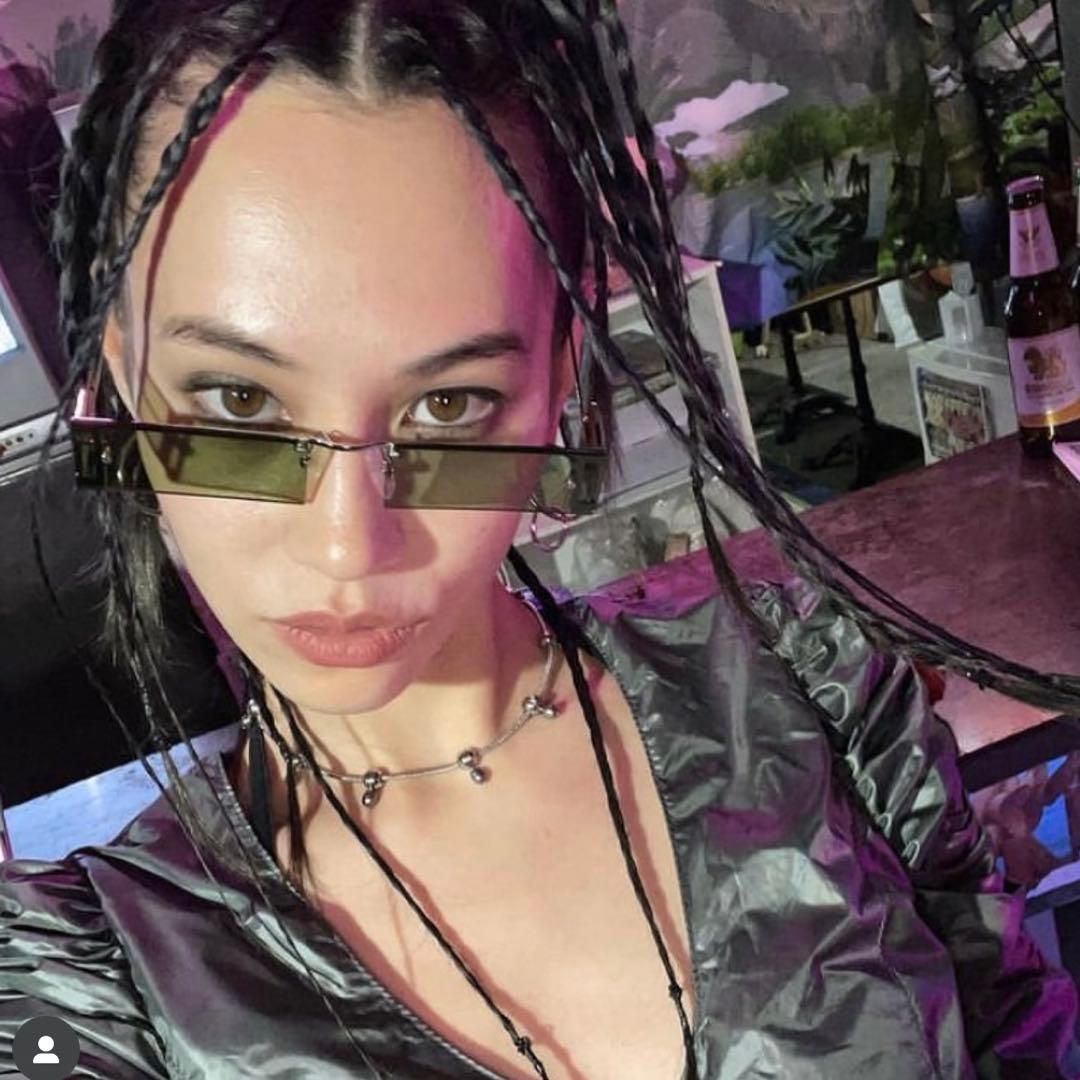 Marland Backus チャームブレスレット